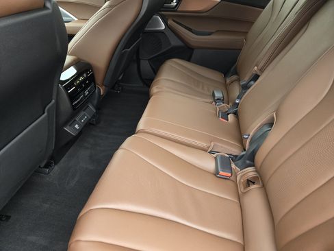 Certified 2025 Acura MDX w/ Technology Package image 29