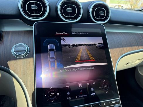 Used 2025 Mercedes-Benz C 300 4MATIC Sedan image 23