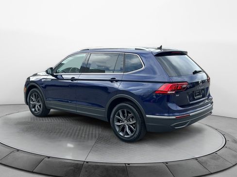 Certified 2023 Volkswagen Tiguan SE image 5