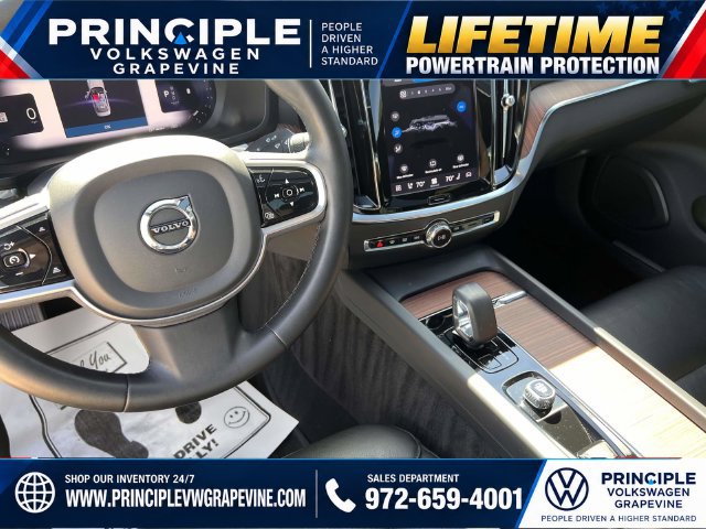 Used 2023 Volvo S60 B5 Plus w/ Climate Package FWD image 22