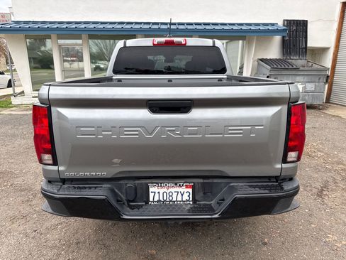 Used 2024 Chevrolet Colorado W/T image 4