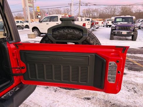 New 2026 Jeep Wrangler Unlimited Sport image 32