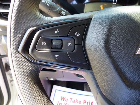 Used 2024 Chevrolet TrailBlazer LS w/ LS Convenience Package FWD image 23