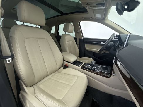 Used 2018 Audi Q5 2.0T Premium Plus w/ Premium Plus Package image 13