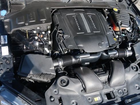 Used 2017 Jaguar XJ R-Sport image 49