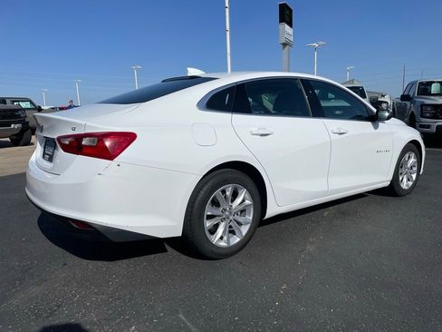Used 2023 Chevrolet Malibu LT FWD image 4