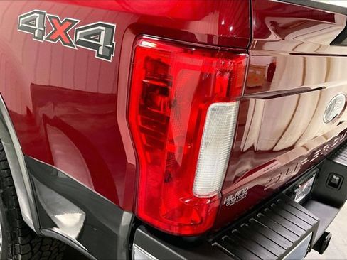 Used 2018 Ford F250 Lariat w/ Lariat Ultimate Package image 29