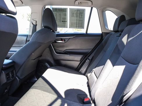 Used 2024 Toyota RAV4 XLE image 17
