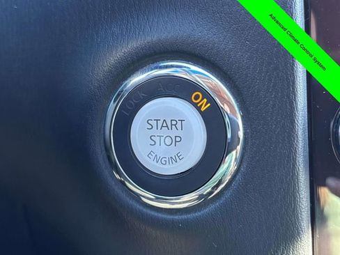 Used 2016 INFINITI QX50 Journey w/ Premium Package image 16