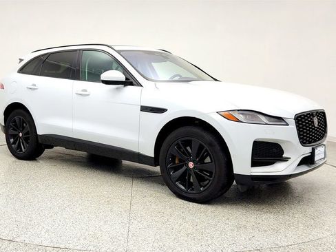 Used 2021 Jaguar F-PACE S image 3