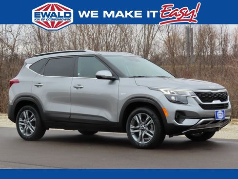 Certified 2023 Kia Seltos S w/ Navigation Package image 1