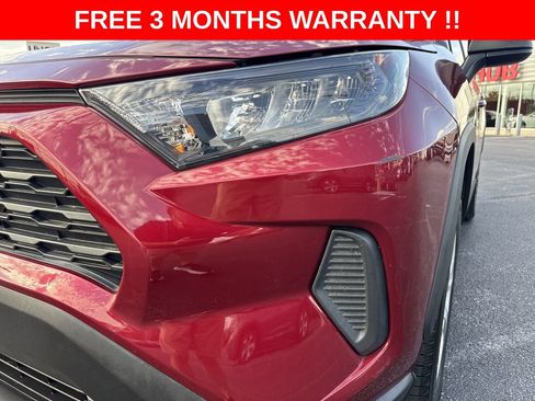 Used 2020 Toyota RAV4 LE w/ All Weather Liner Package AWD/4WD image 39
