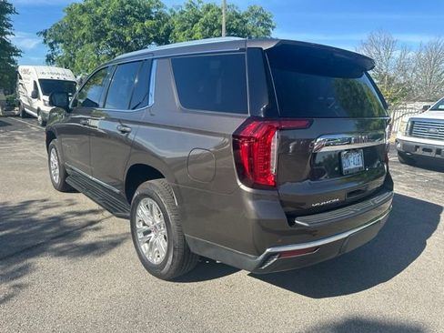 Used 2021 GMC Yukon SLT w/ SLT Luxury Plus Package RWD image 4