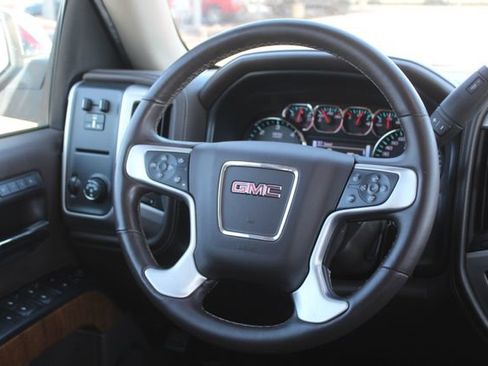 Used 2017 GMC Sierra 1500 SLT RWD image 21