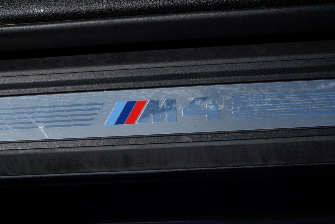 Used 2016 BMW M4 Coupe w/ Executive Package RWD image 19