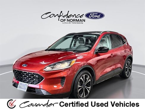 Used 2021 Ford Escape SE w/ SE Sport Appearance Package image 1