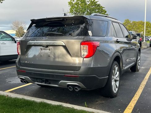 Certified 2022 Ford Explorer Platinum w/ Equipment Group 601A image 4