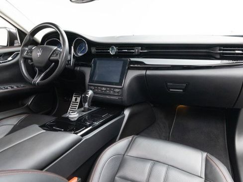 Used 2017 Maserati Quattroporte S GranSport Q4 image 2