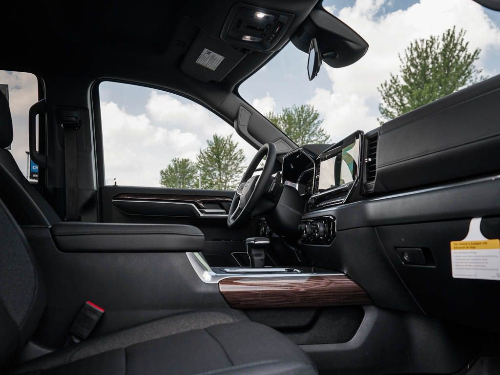 New 2026 Chevrolet Silverado 1500 RST w/ Safety Package AWD/4WD image 9
