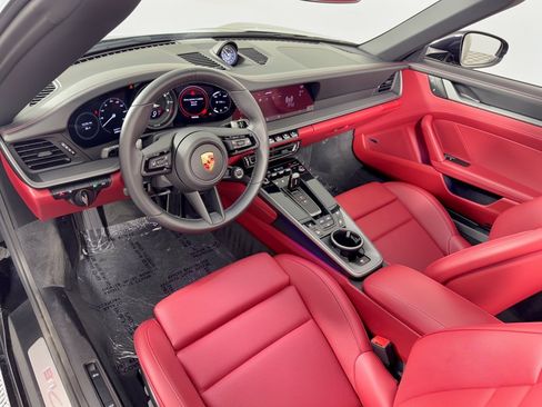 Certified 2024 Porsche 911 Carrera S RWD image 4