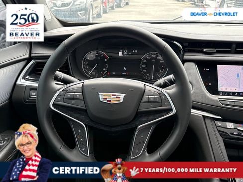 Used 2025 Cadillac XT5 Premium Luxury FWD image 18