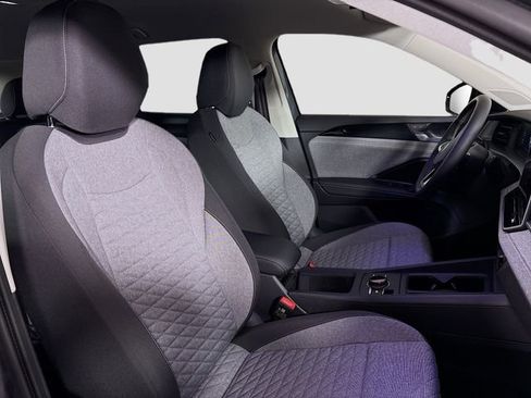 New 2026 Volkswagen Tiguan S image 28