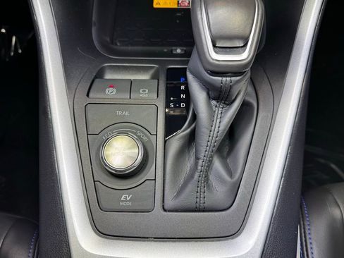 Used 2024 Toyota RAV4 XSE w/ Advanced Technology Package image 36