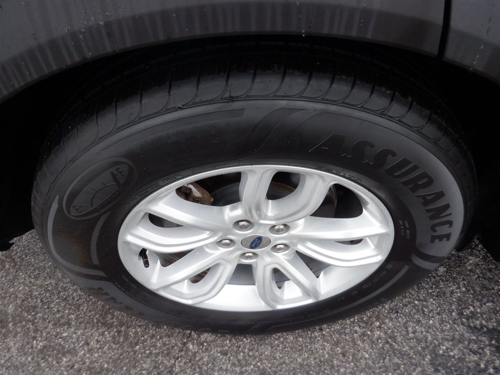 Used 2020 Ford Explorer 2WD image 9