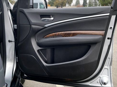 Used 2019 Acura MDX w/Technology Pkg image 26