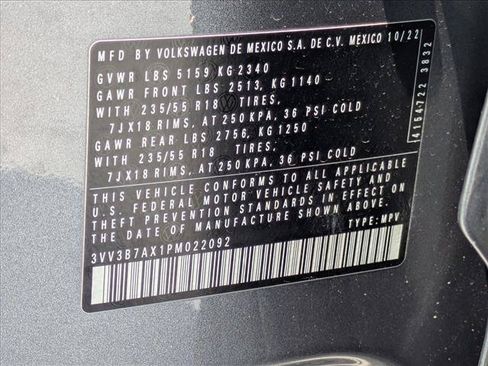 Used 2023 Volkswagen Tiguan SE FWD image 24