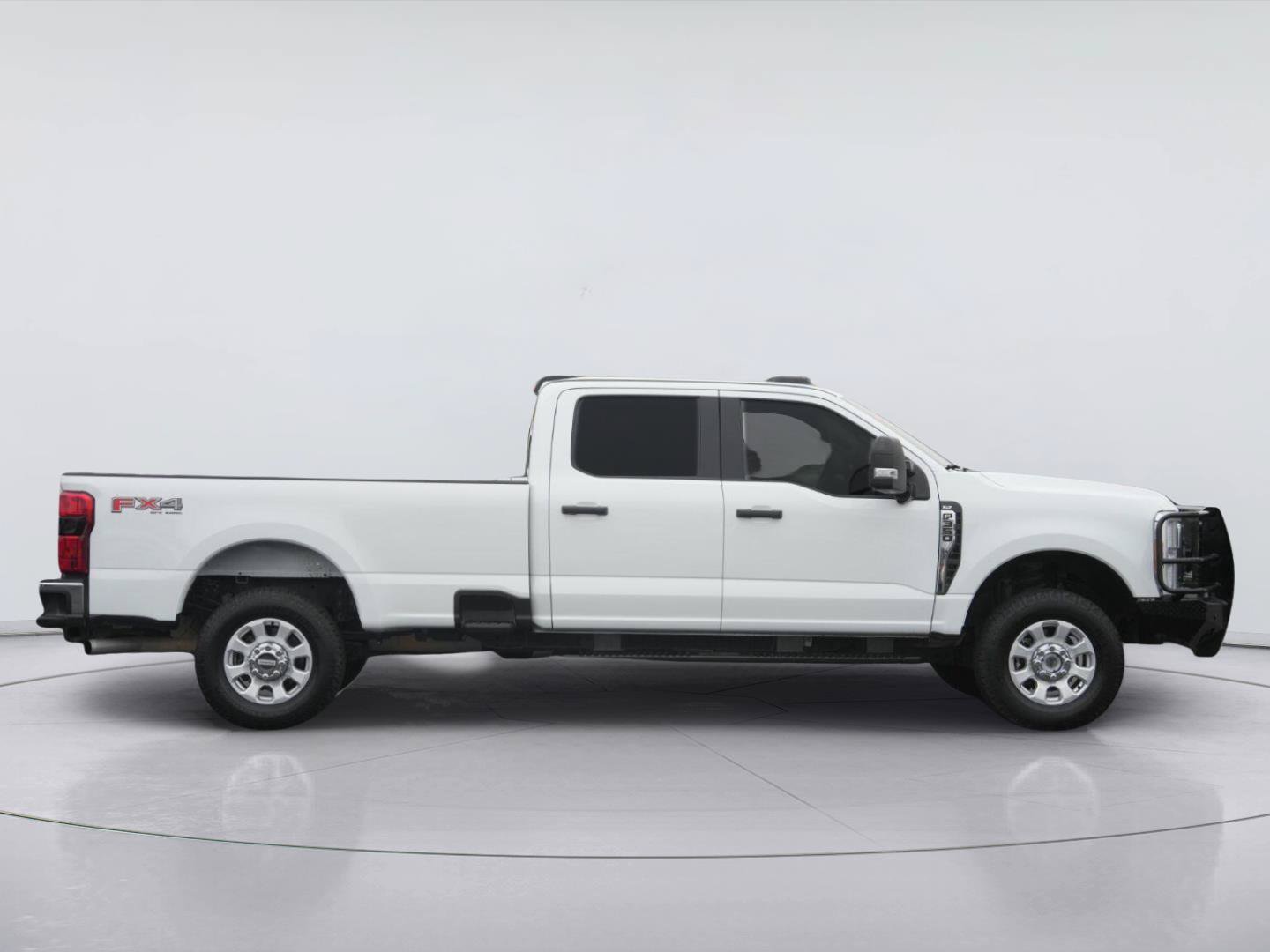 Used 2023 Ford F350 XLT w/ 360-Degree Camera Package AWD/4WD image 5