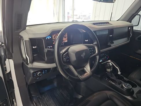 Used 2023 Ford Bronco Badlands AWD/4WD image 37