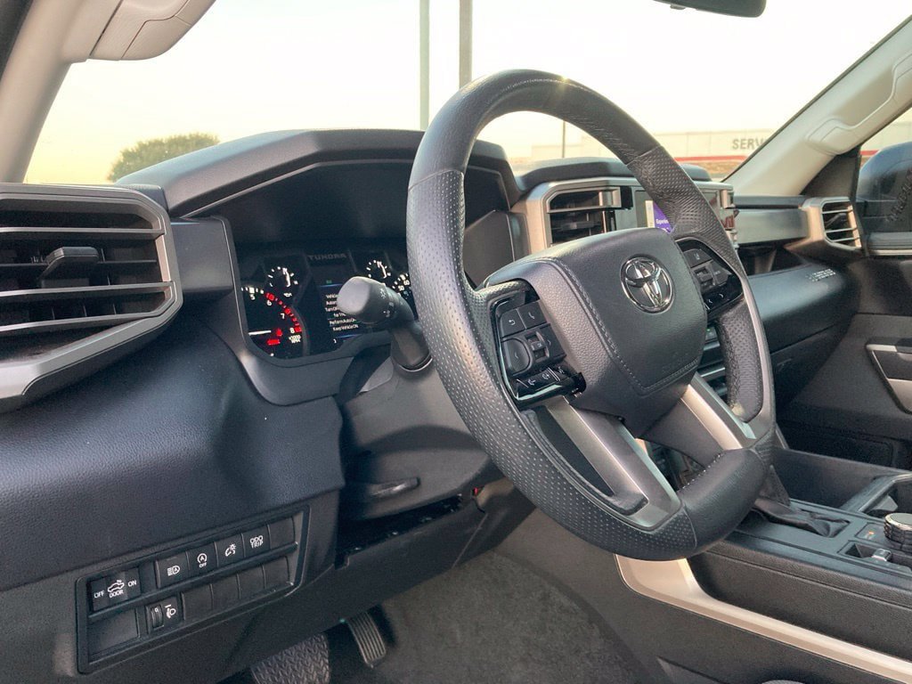 Used 2024 Toyota Tundra SR5 w/ SR5 Premium Package AWD/4WD image 8