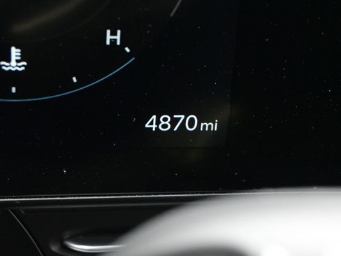 Certified 2026 Hyundai Kona SEL Premium image 25