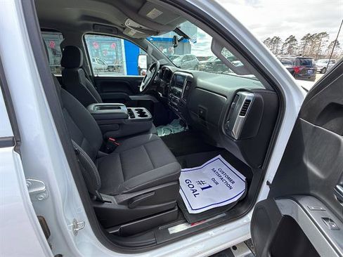 Used 2016 Chevrolet Silverado 2500 LT w/ LT Convenience Package AWD/4WD image 10