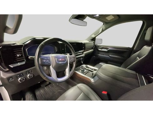 Used 2023 GMC Sierra 1500 SLT w/ SLT Premium Package image 9