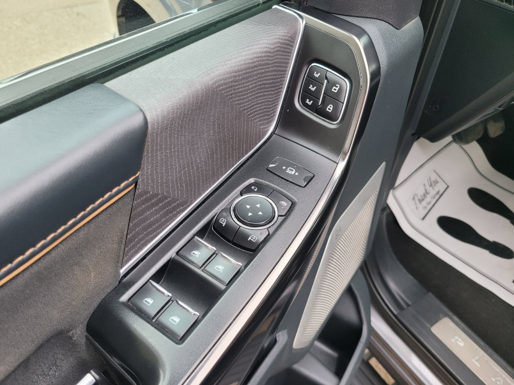 Used 2021 Ford F150 Platinum AWD/4WD image 26