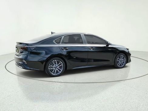 Certified 2023 Kia Forte GT-Line w/ GT-Line Premium Package FWD image 6