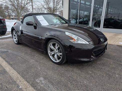 Used 2010 Nissan 370Z Touring w/ Sport Pkg image 1