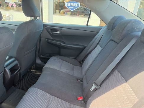 Used 2016 Toyota Camry LE FWD image 24