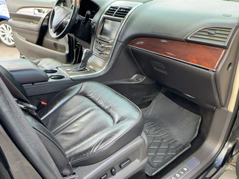 Used 2014 Lincoln MKX AWD w/ Equipment Group 101A image 29