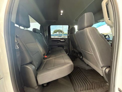 Used 2025 Chevrolet Silverado 2500 LT w/ Convenience Package AWD/4WD image 34