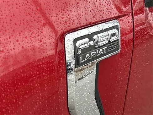 Used 2022 Ford F150 Lariat w/ Equipment Group 502A High image 10