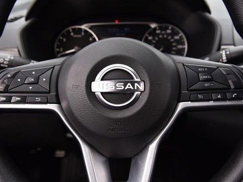 Certified 2025 Nissan Altima 2.5 SV image 18