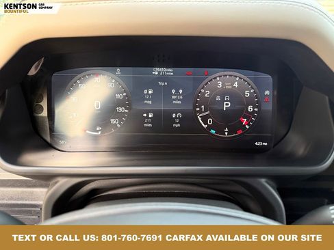 Used 2021 Land Rover Defender 110 X-Dynamic HSE image 17