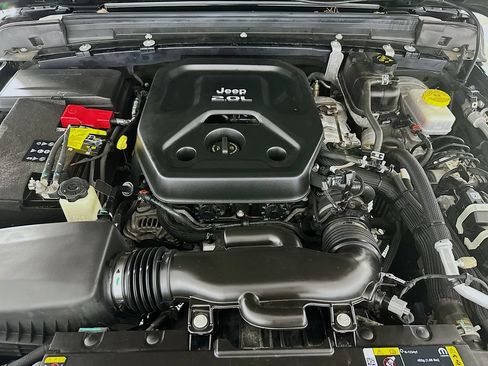 Certified 2023 Jeep Wrangler Unlimited Sport AWD/4WD image 37