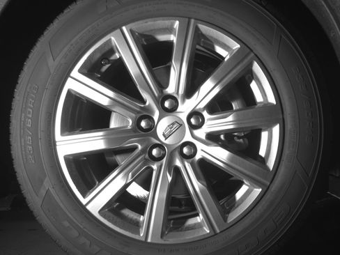 Used 2020 Cadillac XT4 Premium Luxury w/ Driver Awareness Package FWD image 11