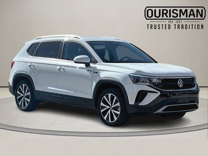 Used 2022 Volkswagen Taos SE w/ IQ.Drive SE Package