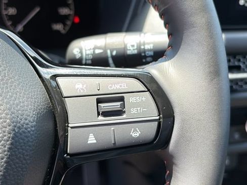 Used 2026 Honda HR-V Sport image 13