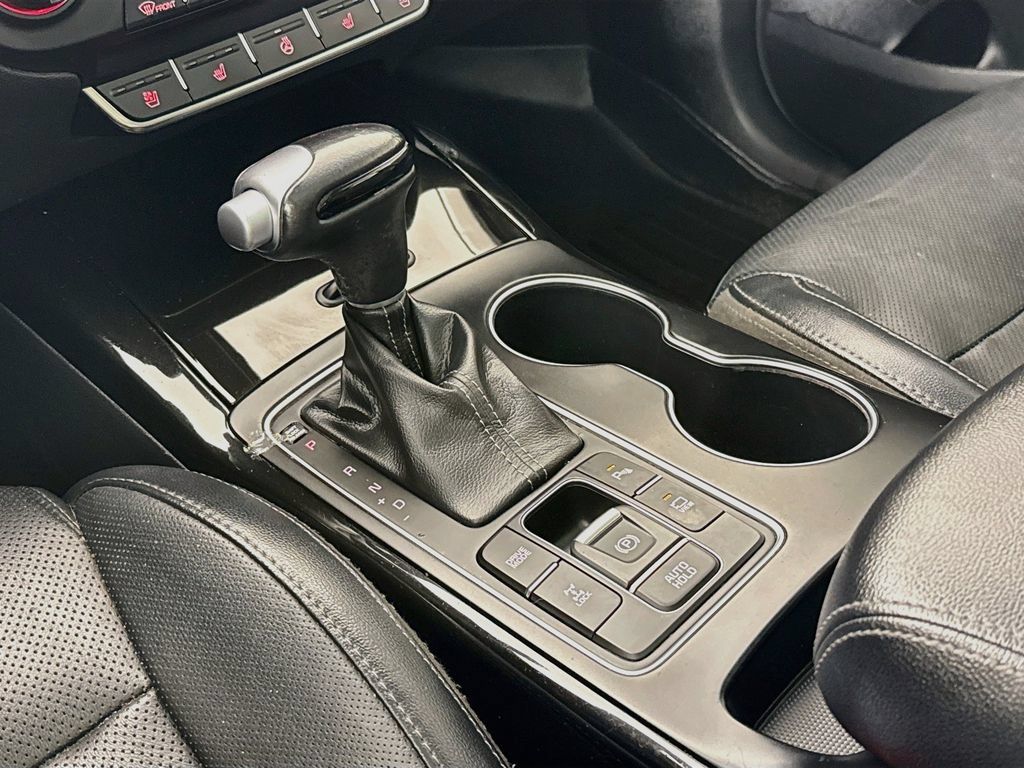 Used 2019 Kia Sorento SX w/ SX Touring Package AWD/4WD image 19